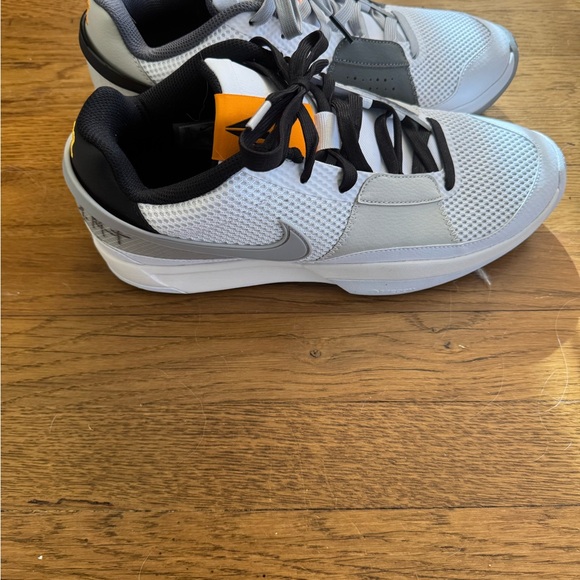 Ja 1 Nike Basketball Shoes - Picture 2 of 5